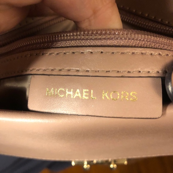 Michael Kors Red and Cream Satchel with Gold Hardware - Picture 9 of 16